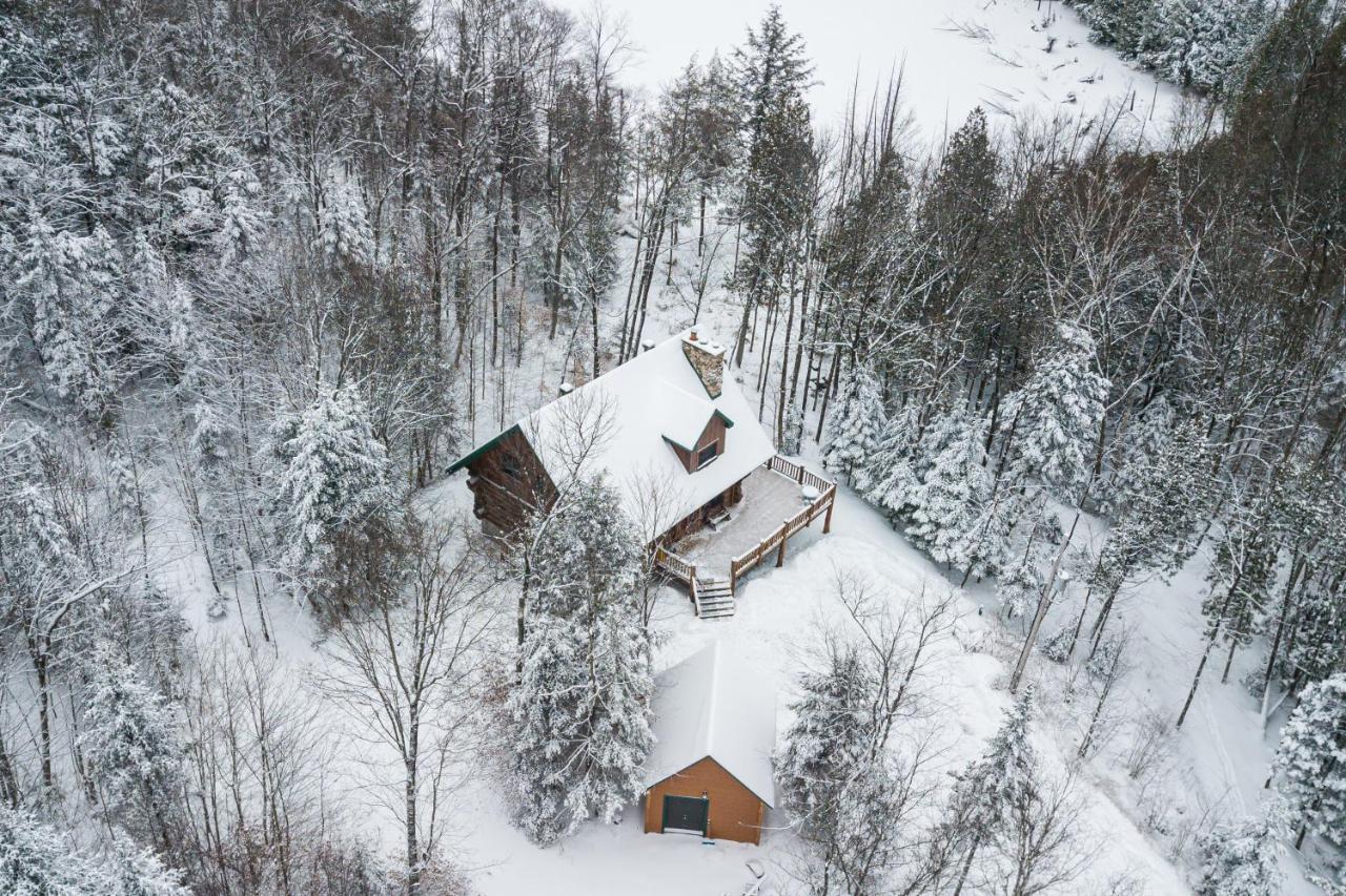 Domaine La Cedriere Grenville-Sur-La-Rouge Exterior foto